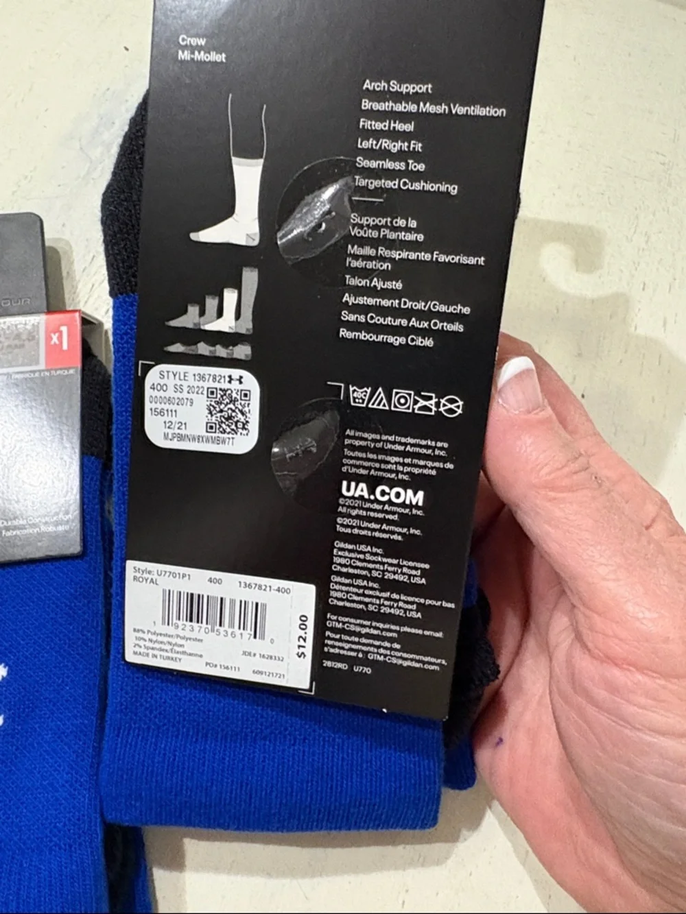 2 Pair NWT Under Armour UA Team Cushioned Crew Socks - Royal Blue & Black